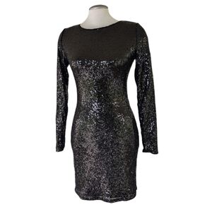*Sequins* 😍 Revamped black sequined mini dress size medium